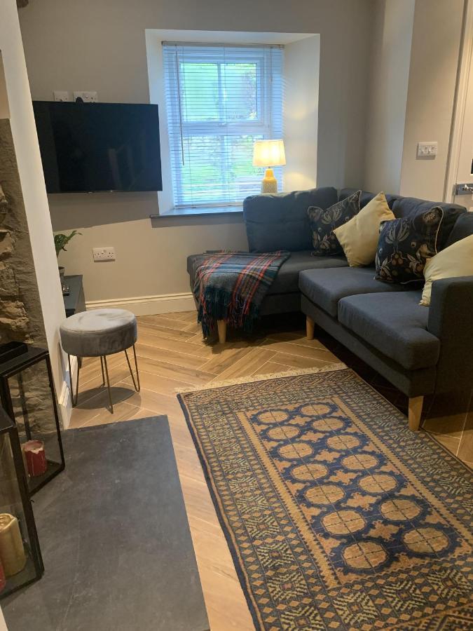 Min-Y-Fford Sleeps 6 Plus Pet Newport  Esterno foto
